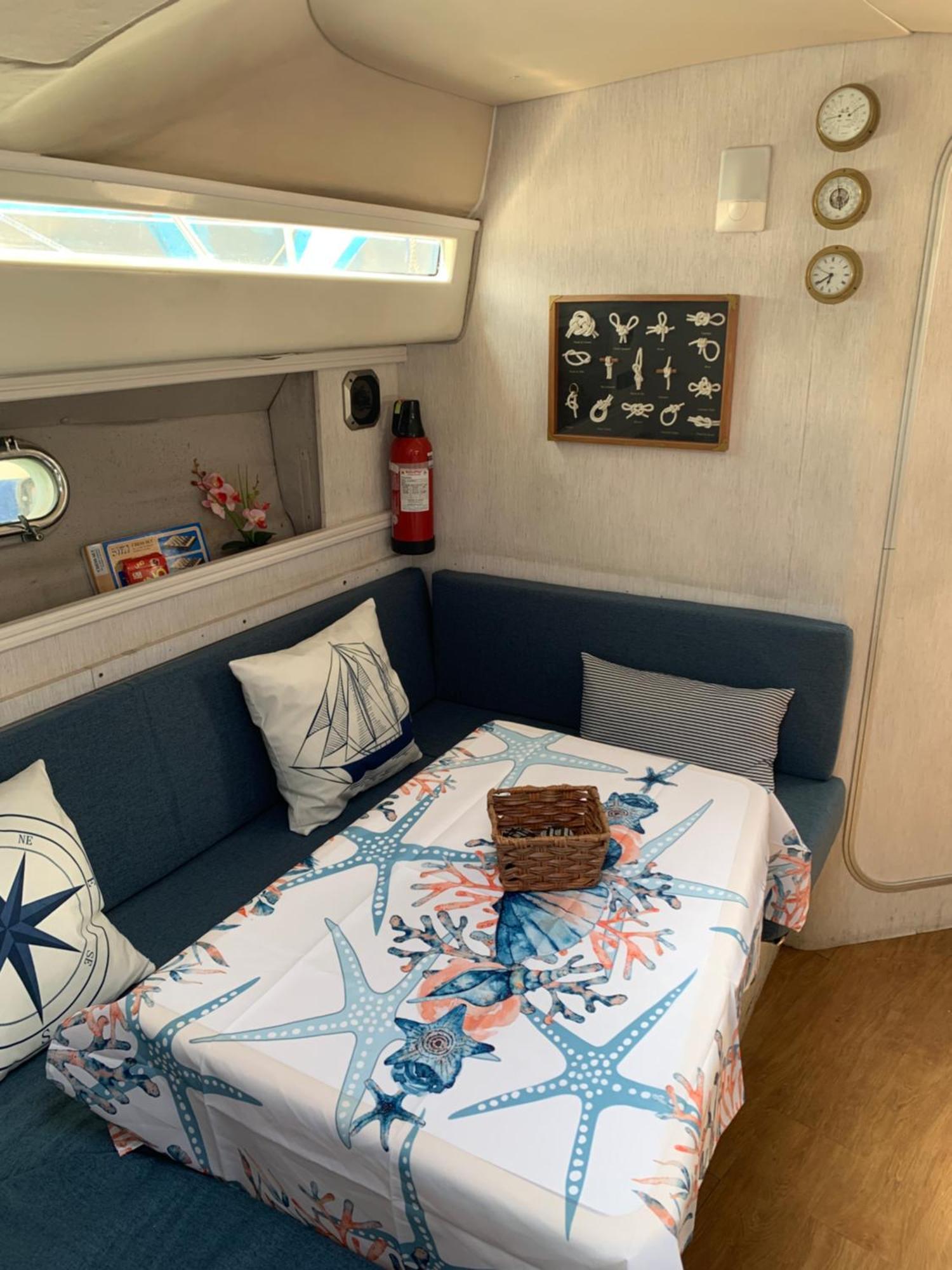 Vimaro Boat Hotel Barcelona Buitenkant foto